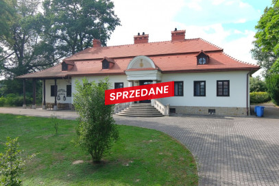 Dom Sprzedaż Zawada